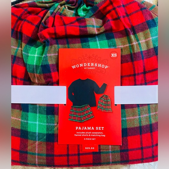 Set of 2 XS pajama bundle - Picture 4 of 6